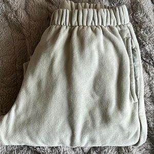 Brandy Melville Rosa Sweatpants